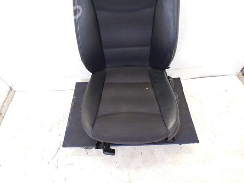 Left front seat BMW 3 Touring (E91) 330 i | BP37117553C15 - Image 3