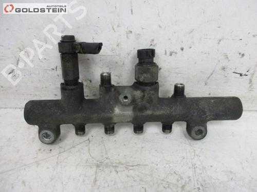 Used Injection rail Injection rail 37103243 37103243