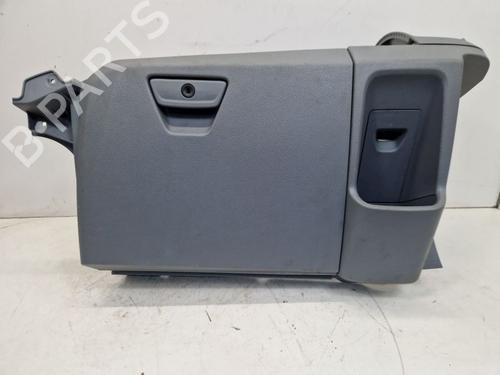 Used Glove box Glove box 37141443 37141443