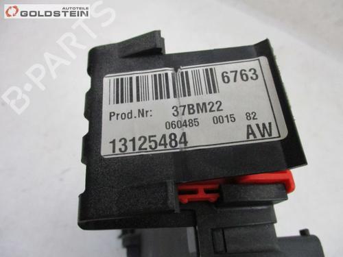 Fuse box OPEL VECTRA C (Z02) 2.2 16V (F69) | BP37101150E1 - Image 4