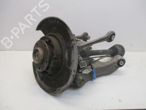 Used Right rear steering knuckle Right rear steering knuckle BMW 5 Touring (E61) 530 d (235 hp) 32711197 32711197