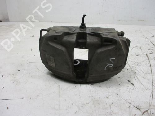 Used Right front brake caliper Right front brake caliper 37113637 37113637