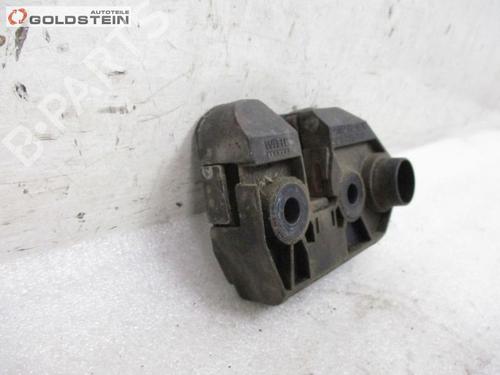 Tailgate lock LAND ROVER RANGE ROVER III (L322) 4.4 4x4 | BP18755437C101 