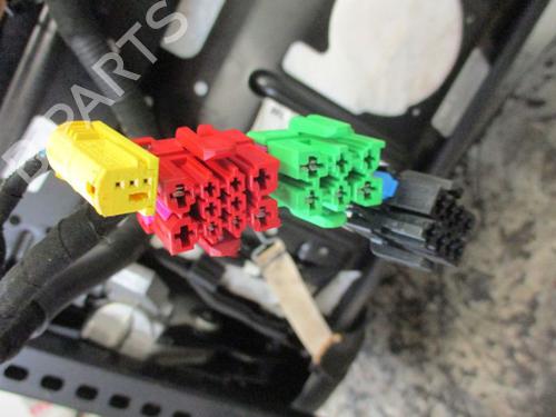 Right front seat AUDI A4 B7 (8EC) 2.0 TFSI quattro | BP37115759C16 - Image 9