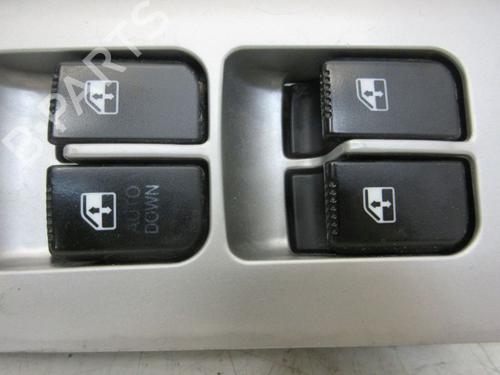 Switch HYUNDAI SANTA FÉ II (CM) 2.2 CRDi GLS 4x4 | BP30668076I30