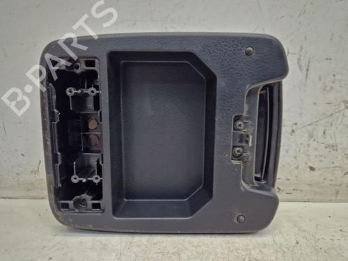 Armrest / Center console SUZUKI GRAND VITARA II (JT, TE, TD) 1.9 DDiS All-wheel Drive (JT419, TD44, JB419WD, JB419XD,... | BP28135360I20 