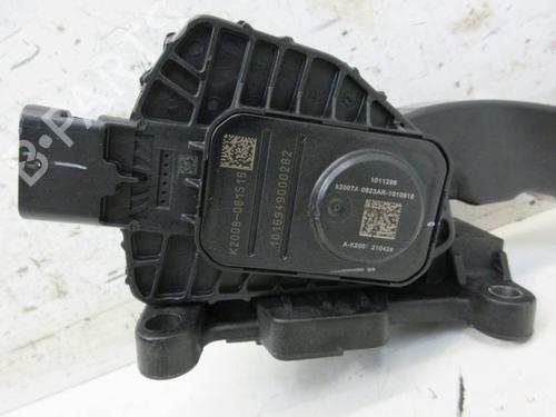 Pedal TESLA MODEL Y (5YJY) EV Performance All-wheel Drive | BP38505857I4  - Image 5
