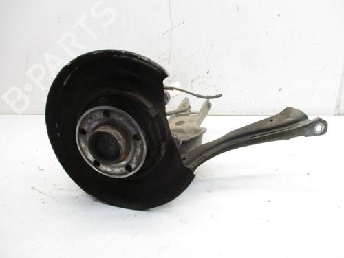 Højre hjullejehus spindel VOLVO V70 II (285) 2.4 | BP28174647M28 