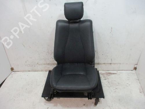 Used Right front seat MERCEDES-BENZ S-CLASS (W220) S 320 CDI (220.026, 220.126) (197 hp) 19292479