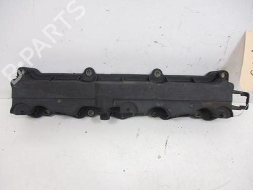 Used Valve cover Valve cover 37112182 37112182