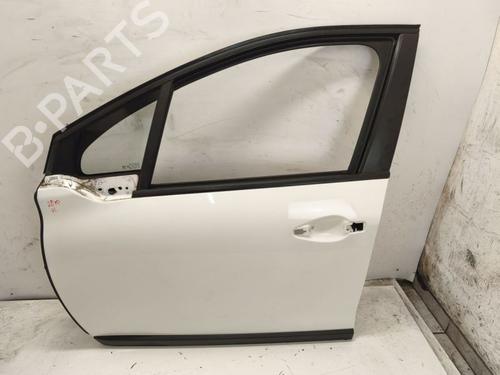 left-front-door-peugeot-2008-i-cu_-2013-39615389 main image
