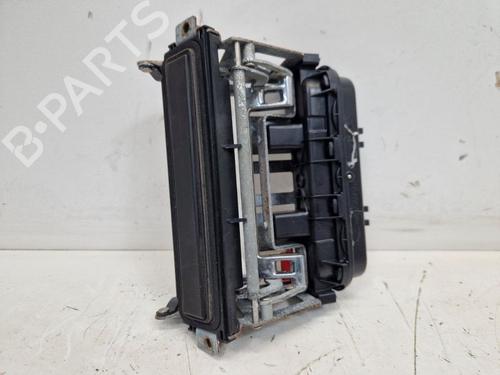 Used Interior roof handle Interior roof handle 37138760 37138760
