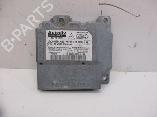 Used Control unit CITROËN C4 Coupe (LA_) 1.4 16V (88 hp) 30667578