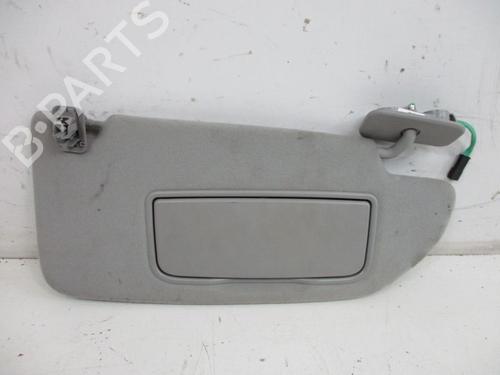 Used Right sun visor Right sun visor 37110826 37110826
