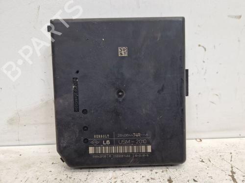 Używane Sterownik / Moduł RENAULT MASTER III Van (FV) 2.3 dCi 125 FWD (FV0C, FV0D, FV0G, FV0H, FV0J, FV0K,... (125 hp) 29702815