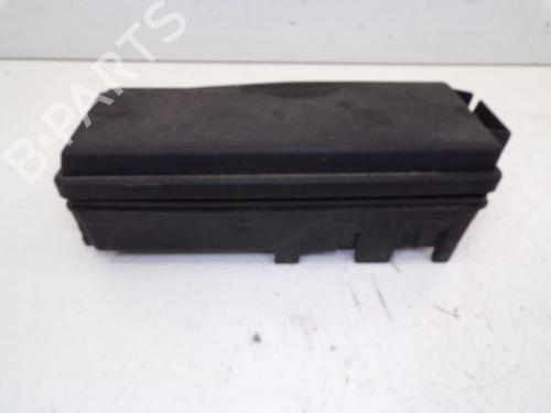 Fuse box SAAB 9-3 (YS3F, E79, D79, D75) 2.2 TiD | BP29084944E1