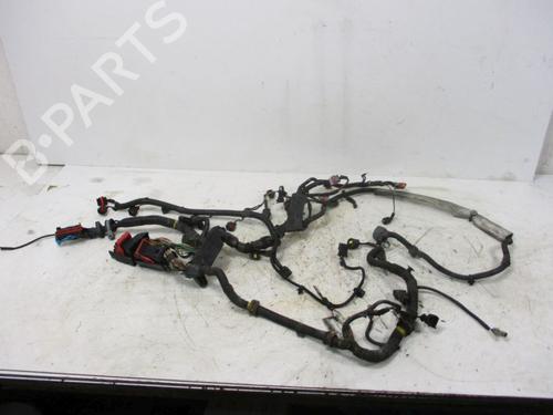 Used Wiring harness Wiring harness 37114182 37114182