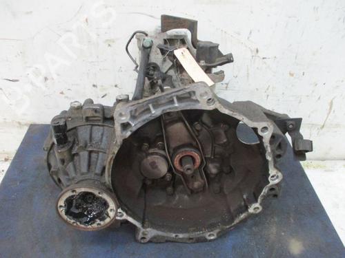 Getriebe für VW NEW BEETLE (9C1, 1C1) 2.0 (115 hp) 18799580