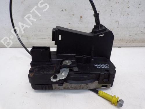 Front right lock RENAULT TRAFIC II Van (FL) 2.0 dCi 115 (FL01, FL0U, FL00, FL0H, FL0M) | BP37134294C97 - Image 3
