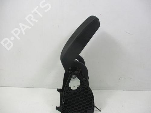 Middle console SKODA OCTAVIA II (1Z3) 1.6 TDI | BP37111291I22 - Image 4