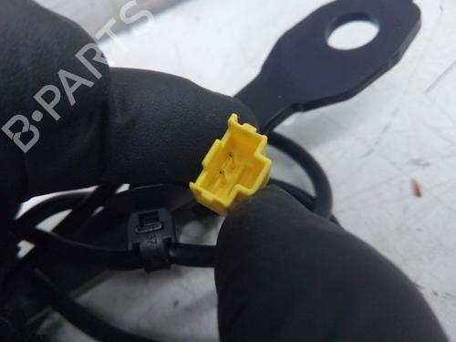 Seat buckle MERCEDES-BENZ A-CLASS (W177) A 200 (177.087) | BP29105084I32 