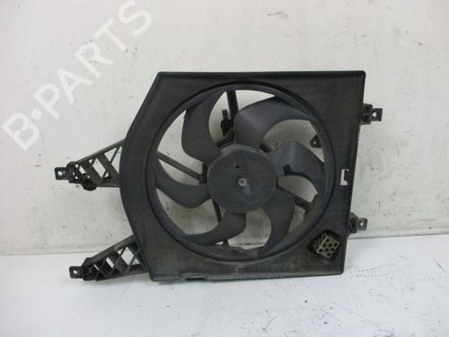 fan-renault-twingo-ii-cn0_-2007-37116509 main image