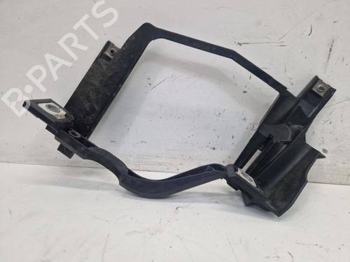 Supporto BMW 5 Touring (E61) 525 d (197 hp) 28371438