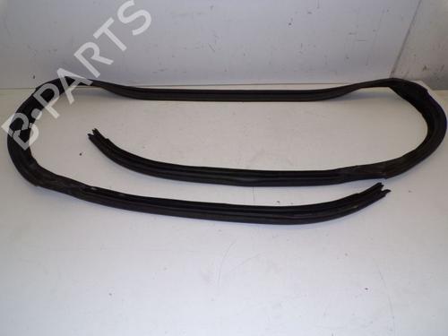 Rubber door seal CHRYSLER PT CRUISER Convertible 2.4 | BP29084408C142 