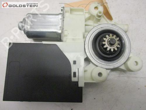Electronic module VOLVO V50 (545) 2.0 D | BP37096182M83 - Image 3