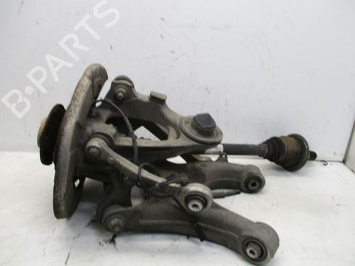 Used Right rear steering knuckle BMW X5 (E70) xDrive 48 i (355 hp) 18802211