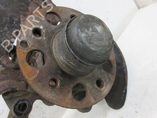 Left front steering knuckle MERCEDES-BENZ C-CLASS (W203) C 180 Kompressor (203.046) | BP19293713M25 