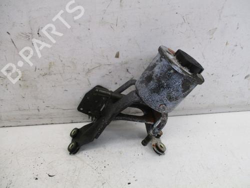 Used Power steering reservoir NISSAN TERRANO II (R20) 2.4 i 12V 4WD (124 hp) 19292567