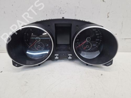 Used Instrument cluster Instrument cluster VW GOLF VI (5K1) 2.0 GTi (210 hp) 39742579 39742579