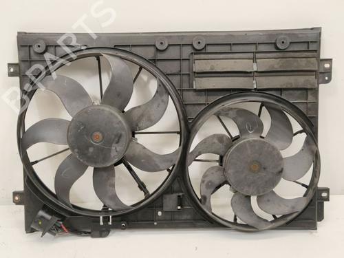 fan-vw-golf-vi-variant-aj5-2009-2010-2011-2012-2013-2014-39008279 main image