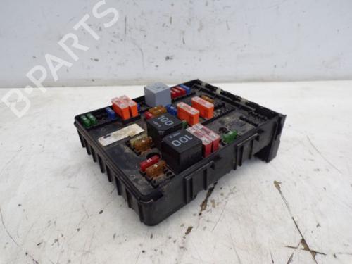Fuse box VW GOLF V (1K1) 3.2 R32 4motion | BP29097759E1  - Image 5