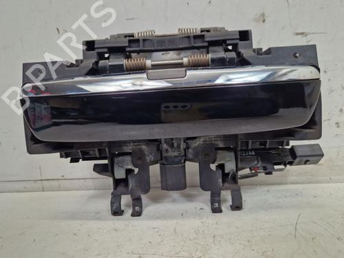 rear-right-exterior-door-handle-audi-a8-d3-4e2-4e8-2002-2003-2004-2005-2006-2007-2008-2009-2010-34738317 main image
