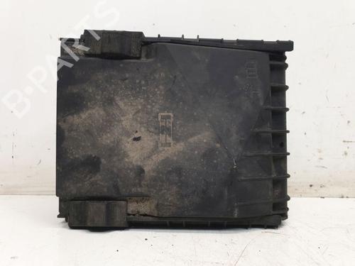 Fuse box SKODA YETI (5L) 1.2 TSI | BP34703798E1  - Image 7