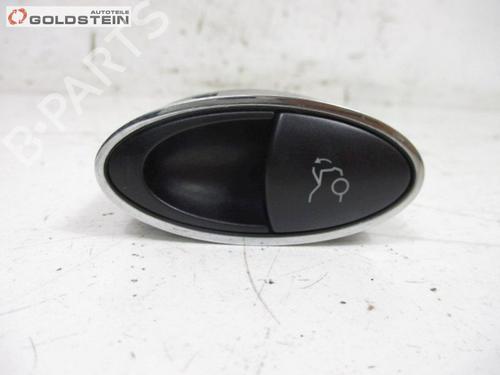 switch-mercedes-benz-e-class-w211-2002-2003-2004-2005-2006-2007-2008-2009-37108863 main image