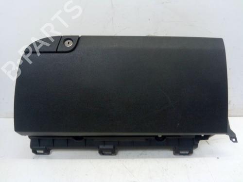 Guantera Guantera KIA SORENTO III (UM) 2.4 GDI (188 hp) 37140177 37140177