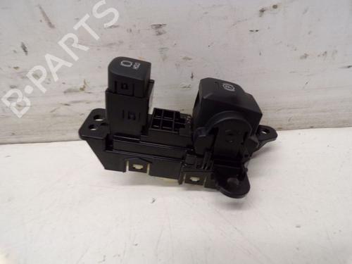 Switch TOYOTA YARIS (_P21_, _PA1_, _PH1_) 1.5 Hybrid (MXPH10, MXPH11) | BP37132444I30 - Image 3
