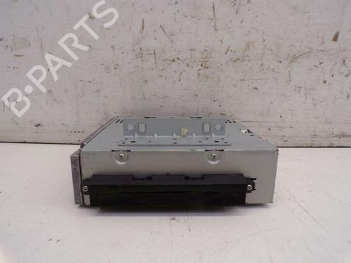 Used Radio Radio 37124909 37124909
