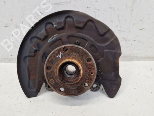 Used Left front steering knuckle VW GOLF VII (5G1, BQ1, BE1, BE2) 2.0 TDI (150 hp) 29103057