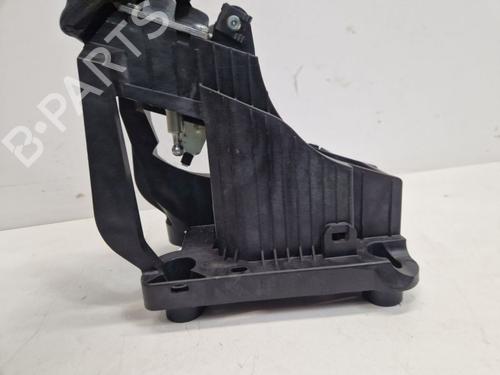 Shift knob CITROËN DS3 (SA_) 1.6 THP 150 | BP32661558I34