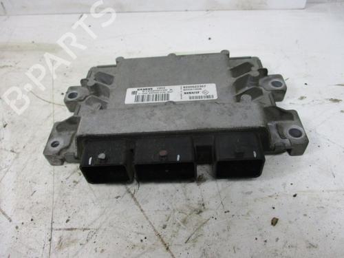 Used Engine control unit (ECU) RENAULT CLIO III (BR0/1, CR0/1) 1.2 16V (BR02, BR0J, BR11, CR02, CR0J, CR11) (75 hp) 18797251