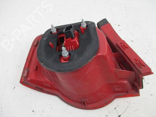 Right taillight VW PASSAT B6 (3C2) 2.0 TFSI | BP37111156C35 - Image 5