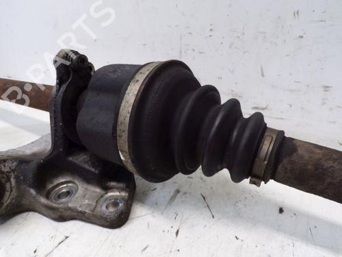 Right front driveshaft PEUGEOT 5008 (0U_, 0E_) 2.0 HDi 136 / BlueHDi 136 | BP25013742M39 