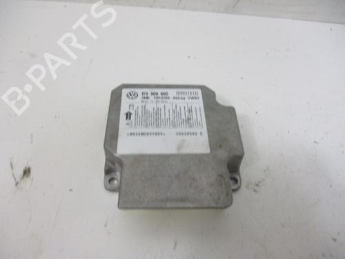 Airbag styreenhed VW TOURAN (1T1, 1T2) 1.6 FSI (115 hp) 18798573