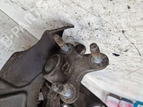 Right front steering knuckle SKODA SUPERB II (3T4) 2.0 TDI | BP29106264M26 