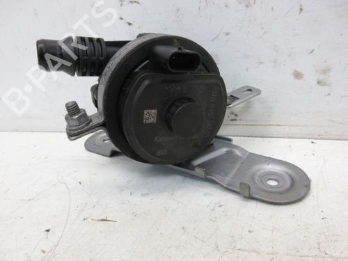 Used ABS pump BMW 5 (G30, F90) 520 i (184 hp) 22430903