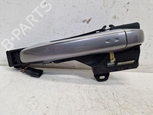 Used Front left exterior door handle Front left exterior door handle 37146135 37146135